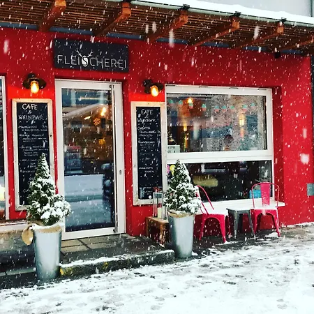 Aparthotel Fleischerei - Apartments, Cafe & Weinbar