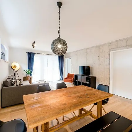 Fleischerei - Apartments, Cafe & Weinbar *
