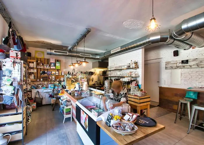 Aparthotel Fleischerei - Apartments, Cafe & Weinbar